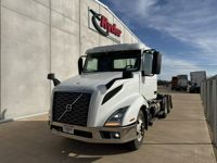 2019 Volvo VNL64T