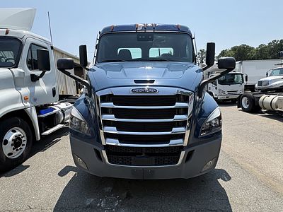 2021 Freightliner CASCADIA PX11664ST