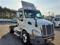 2018 Freightliner CASCADIA 113