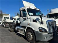 2018 Freightliner CASCADIA 113