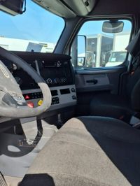 2020 Freightliner NEW CASCADIA PX12664