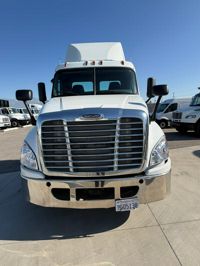 2018 Freightliner CASCADIA 125