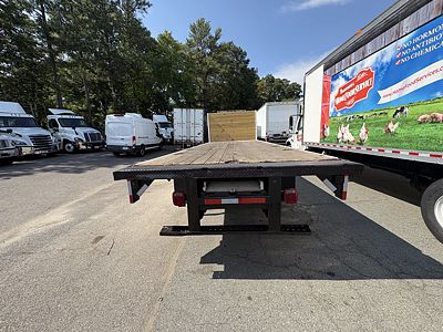 2017 Freightliner M2 106