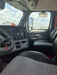 2021 Freightliner NEW CASCADIA PX12664