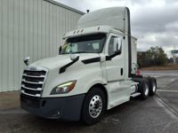 2020 Freightliner NEW CASCADIA PX12664