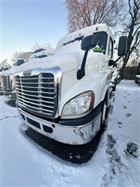 2016 Freightliner CASCADIA 125