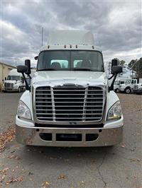 2019 Freightliner CASCADIA 125