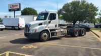 2019 Freightliner CASCADIA 113