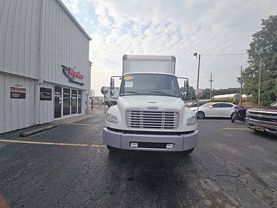 2020 Freightliner M2 106
