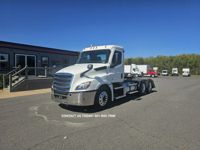 2021 Freightliner NEW CASCADIA PX12664