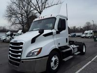 2020 Freightliner NEW CASCADIA 116
