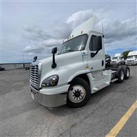 2016 Freightliner CASCADIA 125