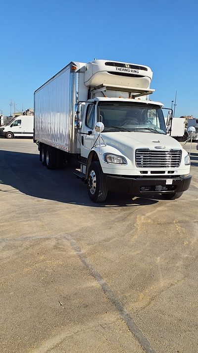 2019 Freightliner M2 106