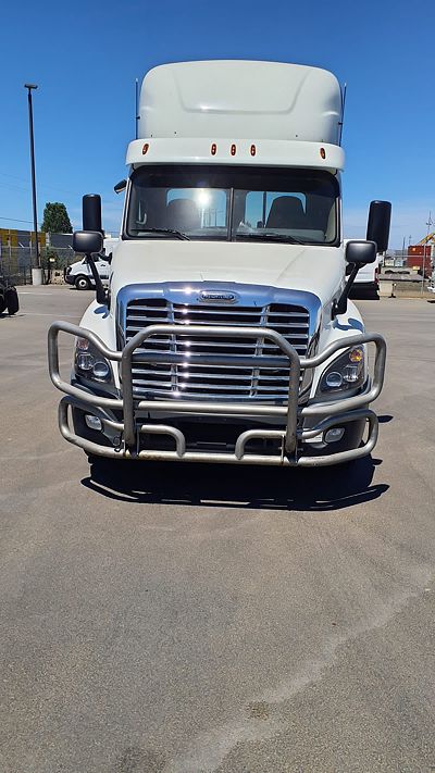 2019 Freightliner CASCADIA 125