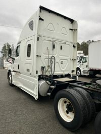2021 Freightliner NEW CASCADIA PX12664