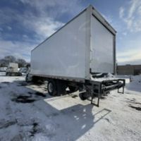 2018 Freightliner M2 106