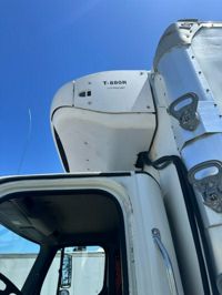 2020 Freightliner M2 106