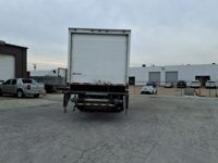 2018 Freightliner M2 106