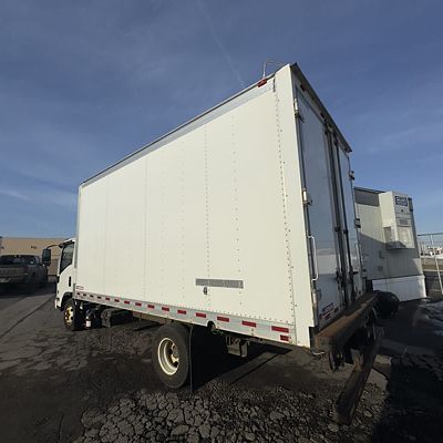 2019 Isuzu NPR HD
