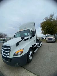 2020 Freightliner NEW CASCADIA 116