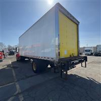 2018 Freightliner M2 106