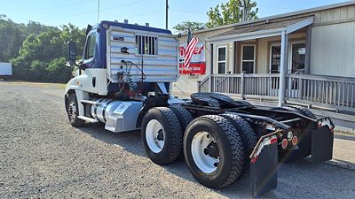 2019 Freightliner CASCADIA 125