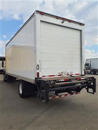 2015 Freightliner M2 106