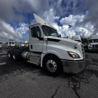 2019 Freightliner NEW CASCADIA PX12664