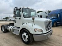 2020 Freightliner M2 112