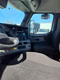 2022 Freightliner NEW CASCADIA PX12664