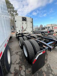 2020 Freightliner CASCADIA 125