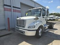 2017 Freightliner M2 112