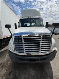 2018 Freightliner CASCADIA 125