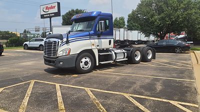 2020 Freightliner CASCADIA 125
