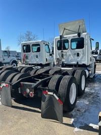 2016 Freightliner CASCADIA 125