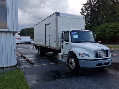 2021 Freightliner M2 106