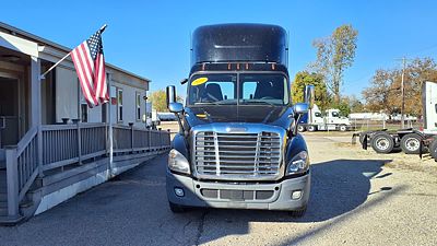2020 Freightliner CASCADIA 125