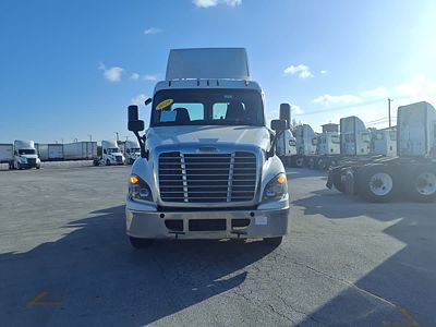 2019 Freightliner CASCADIA 125