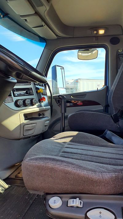 2019 Peterbilt 579