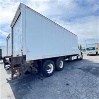 2015 Freightliner M2 106