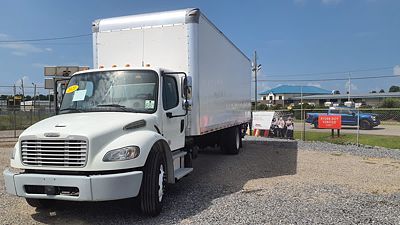 2021 Freightliner M2 106