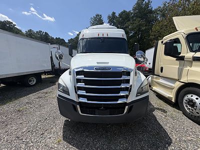2020 Freightliner NEW CASCADIA PX12664