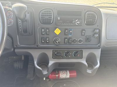 2020 Freightliner M2 106