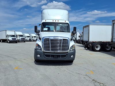 2019 Freightliner CASCADIA 125