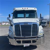 2016 Freightliner CASCADIA 113