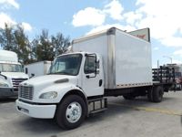 2018 Freightliner M2 106