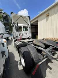 2021 Freightliner CASCADIA PX11642ST