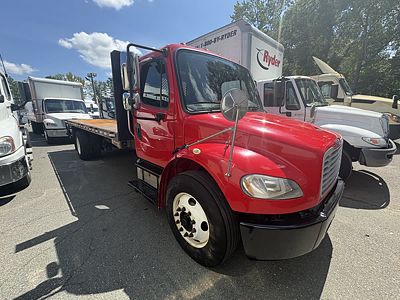 2019 Freightliner M2 106