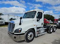 2017 Freightliner CASCADIA 125