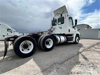 2018 Freightliner CASCADIA 125